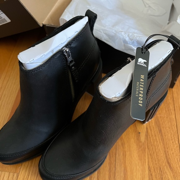 Sorel Black Blake Bootie New in Box - Picture 6 of 10